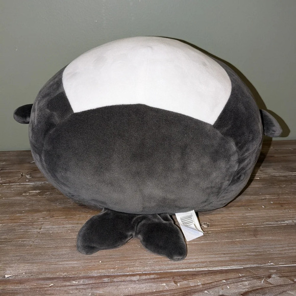 Squishmallow 12" Kai the Orca Gray/White EUC - Picture 7 of 8